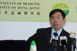 “This is the first clinical research worldwide on the application of yoga on early psychosis patients. The research results show that yoga can complement medication in treating neurocognitive degeneration,” remarks Professor Eric Chen Yu-hai, Clinical Professor and Head of Department of Psychiatry of Li Ka Shing Faculty of Medicine, HKU.
