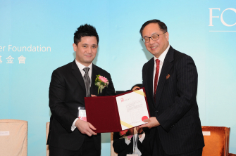 香港科技大學(科大)生命科學部梁子宇教授