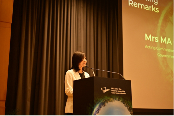 香港環境及生態局署任氣候變化專員馬周佩芬女士致辭